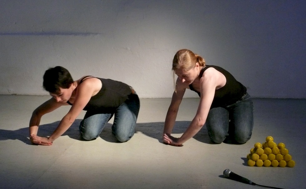 Teresa Hackel and Irene Schr�der in dance performance for cracking egg in Treibhaus Katharinenstrasse, Dresden